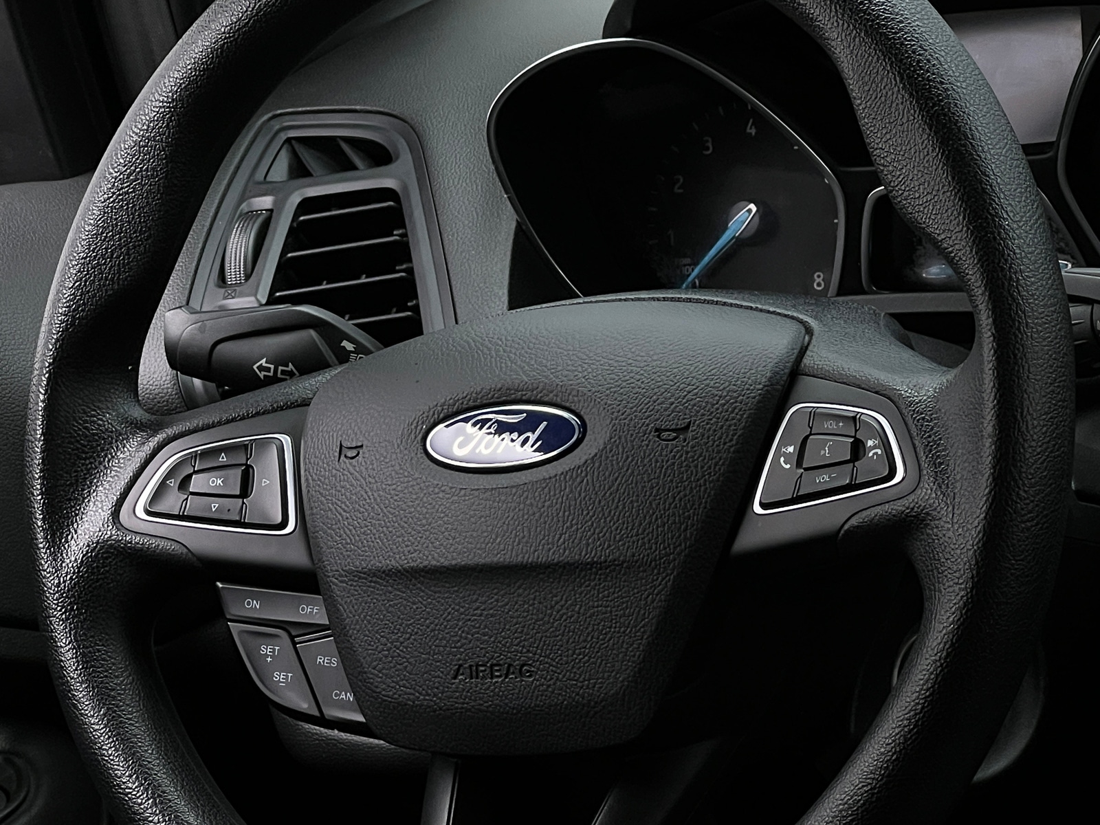 Thumbnail: 2019 Ford Escape - 5
