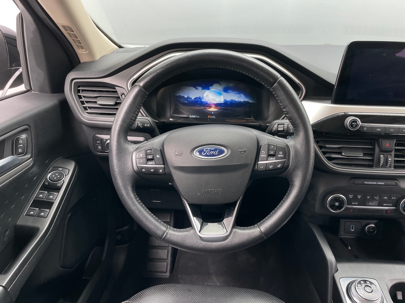 Thumbnail: 2020 Ford Escape - 5