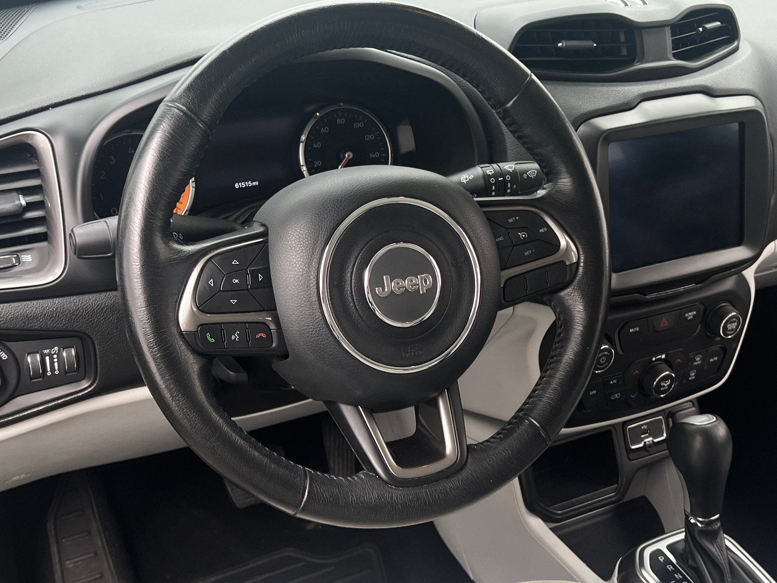 Thumbnail: 2018 Jeep Renegade - 4