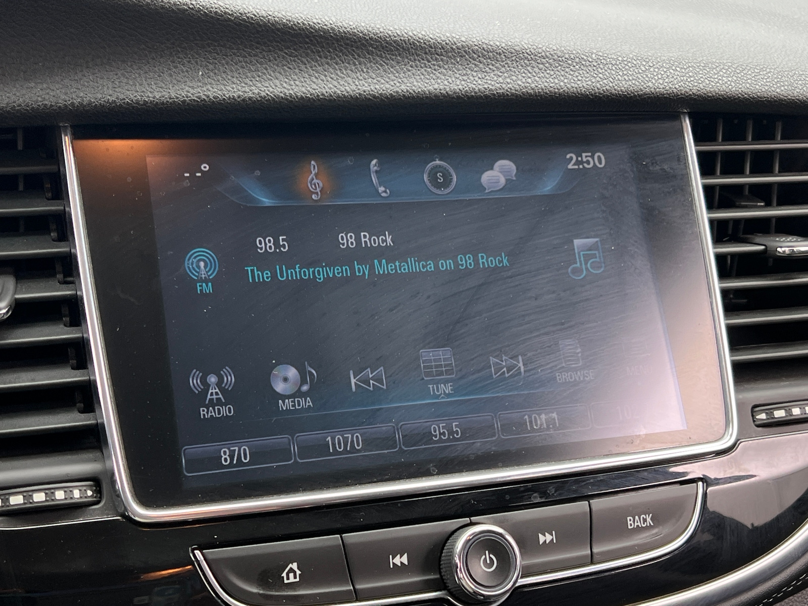 Thumbnail: 2017 Buick Encore - 4