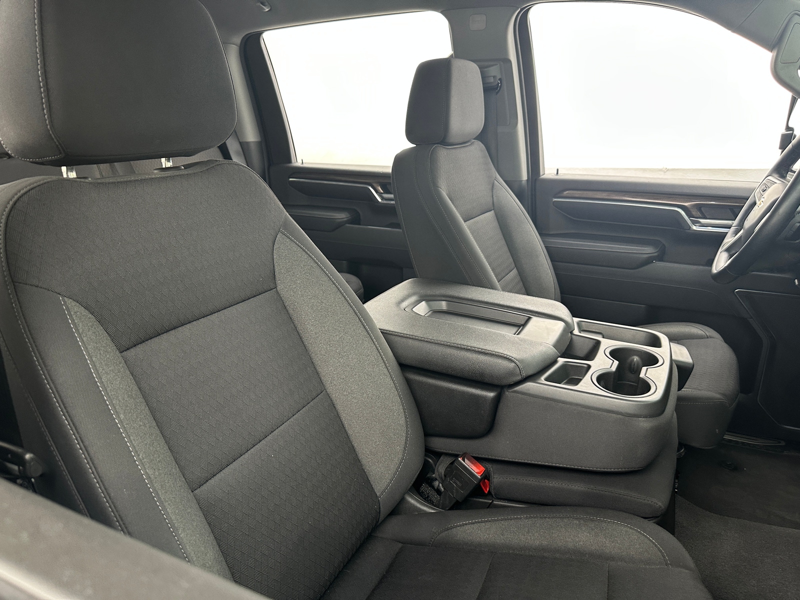 Thumbnail: 2024 Chevrolet Silverado 3500 - 2
