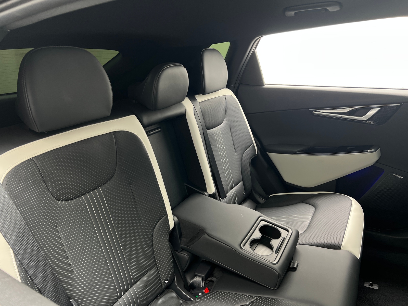 Thumbnail: 2024 Kia EV6 - 5