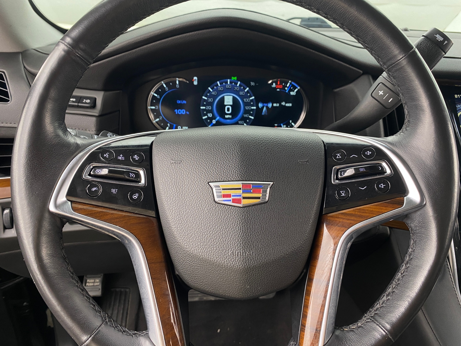 Thumbnail: 2020 Cadillac Escalade - 4
