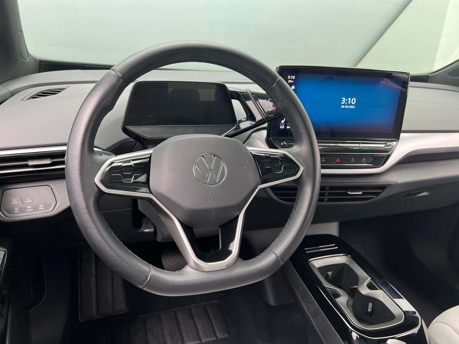 Thumbnail: 2022 Volkswagen ID.4 - 4