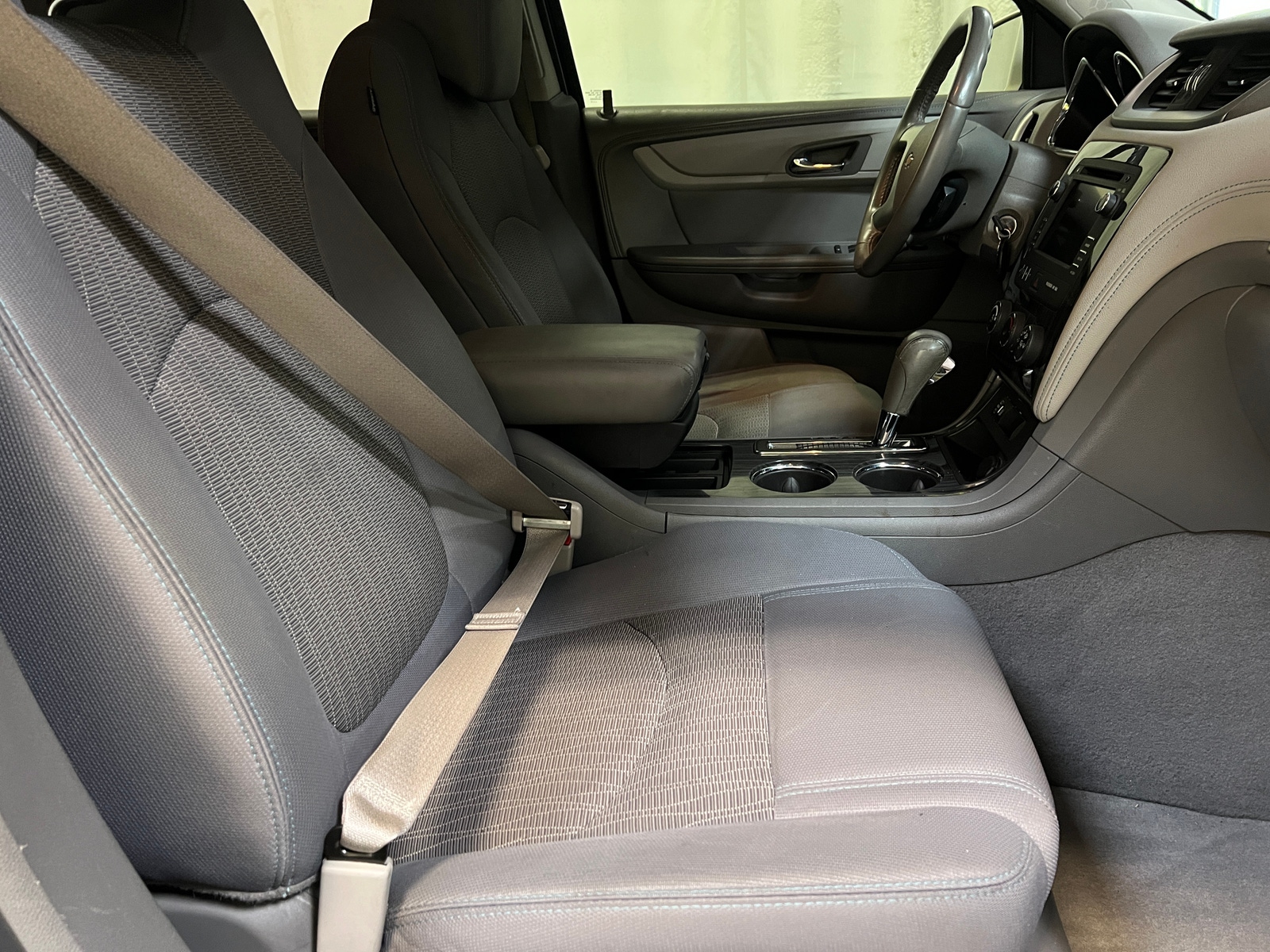 Thumbnail: 2013 Chevrolet Traverse - 2