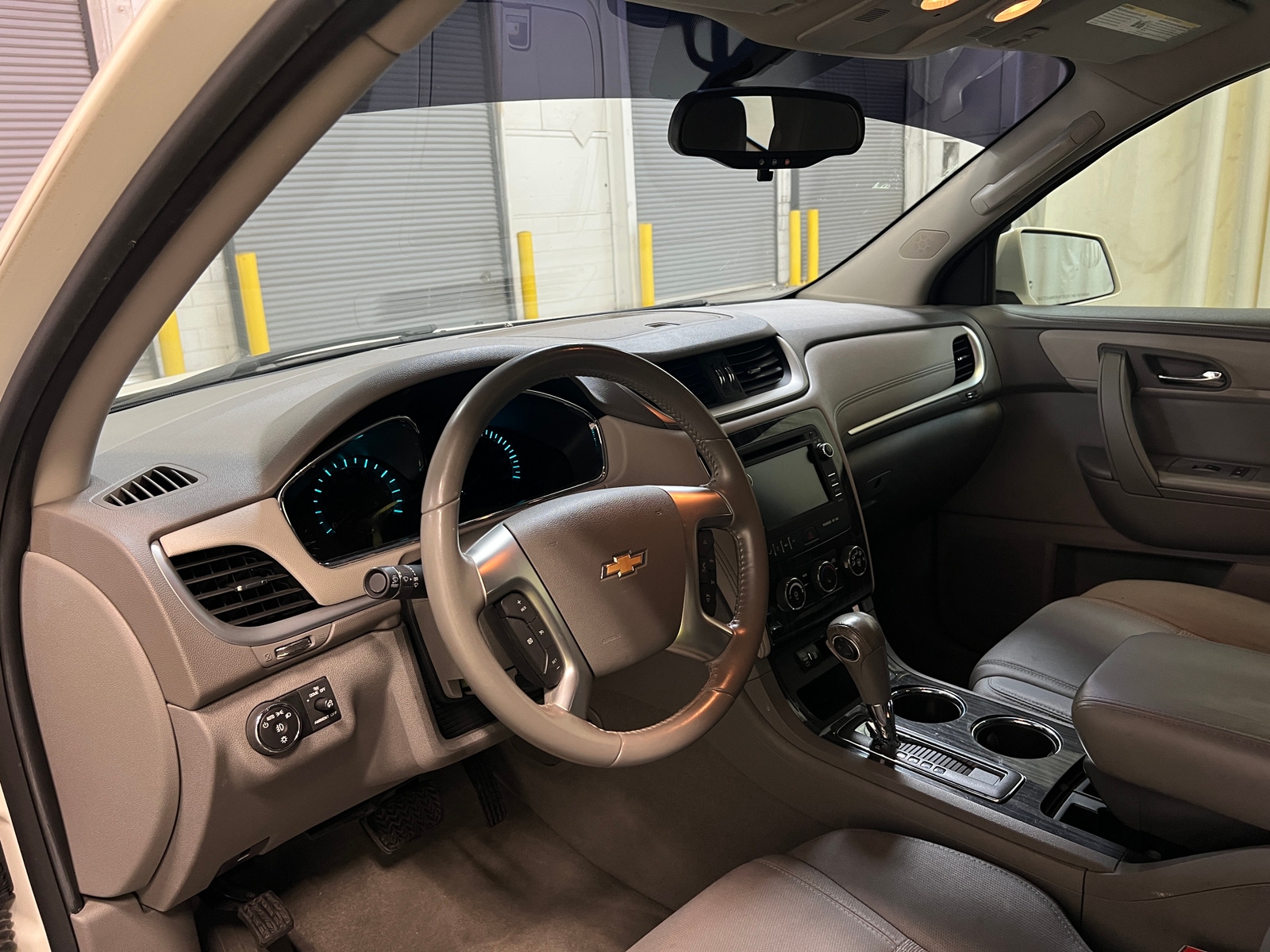 Thumbnail: 2013 Chevrolet Traverse - 3
