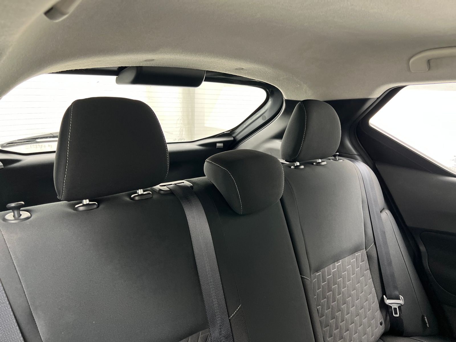 Thumbnail: 2021 Nissan Kicks - 6