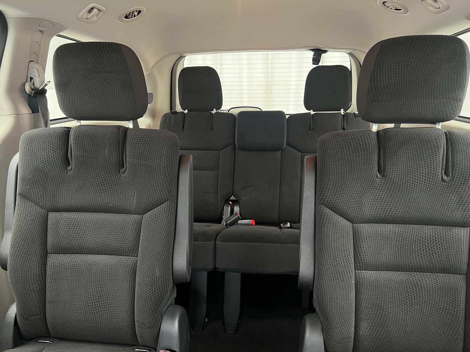 Thumbnail: 2018 Dodge Grand Caravan - 6