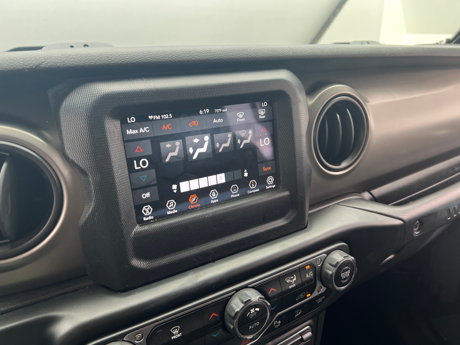 Thumbnail: 2020 Jeep Wrangler - 4