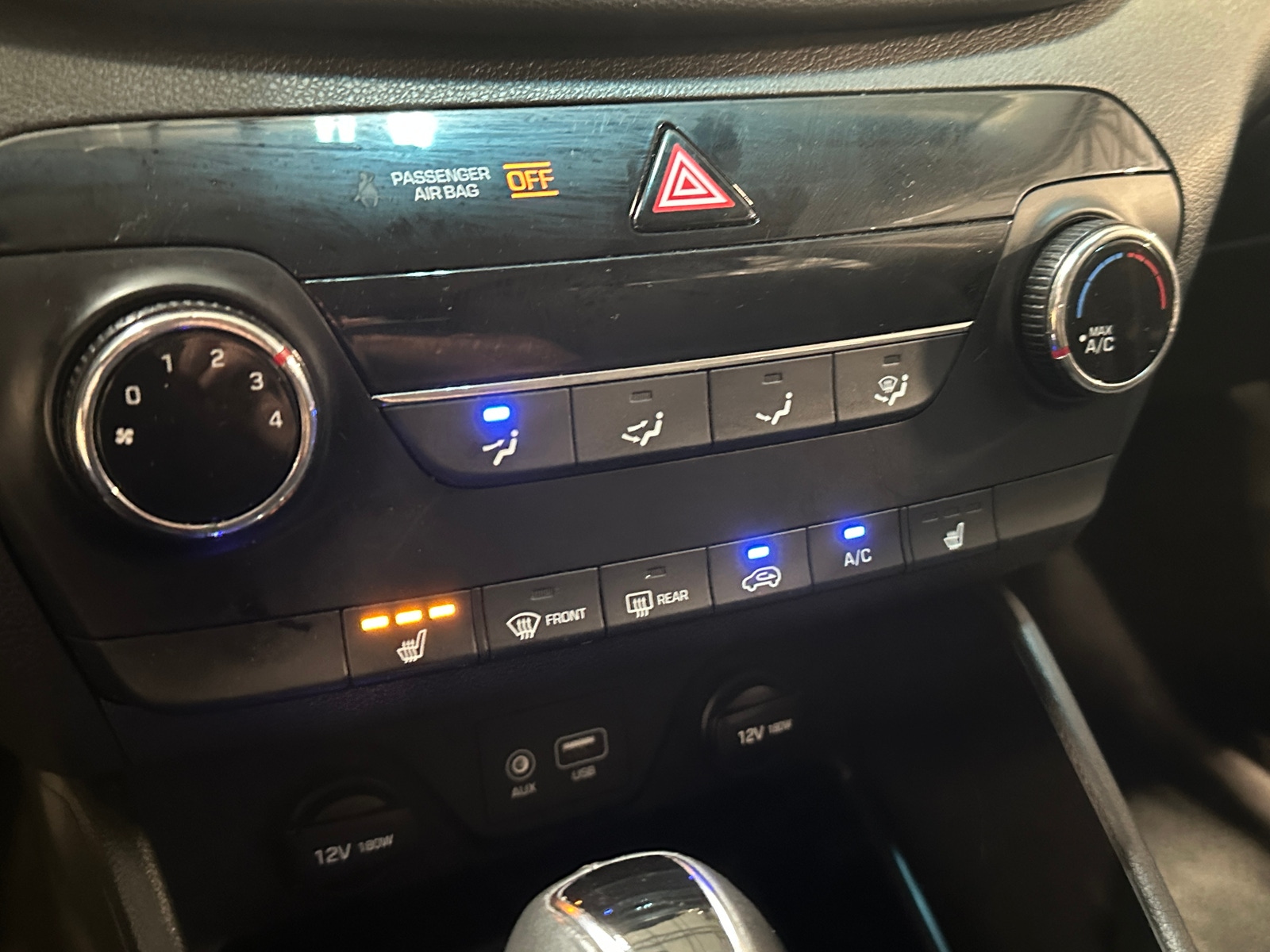 Thumbnail: 2017 Hyundai Tucson - 4