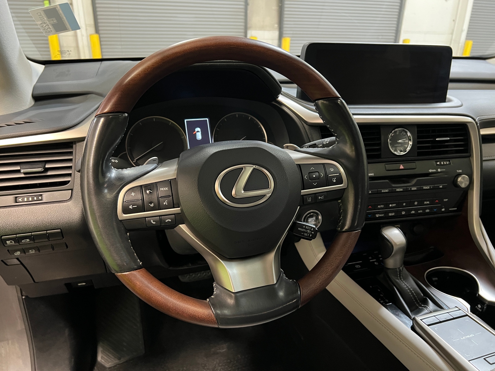 Thumbnail: 2020 Lexus RX - 5