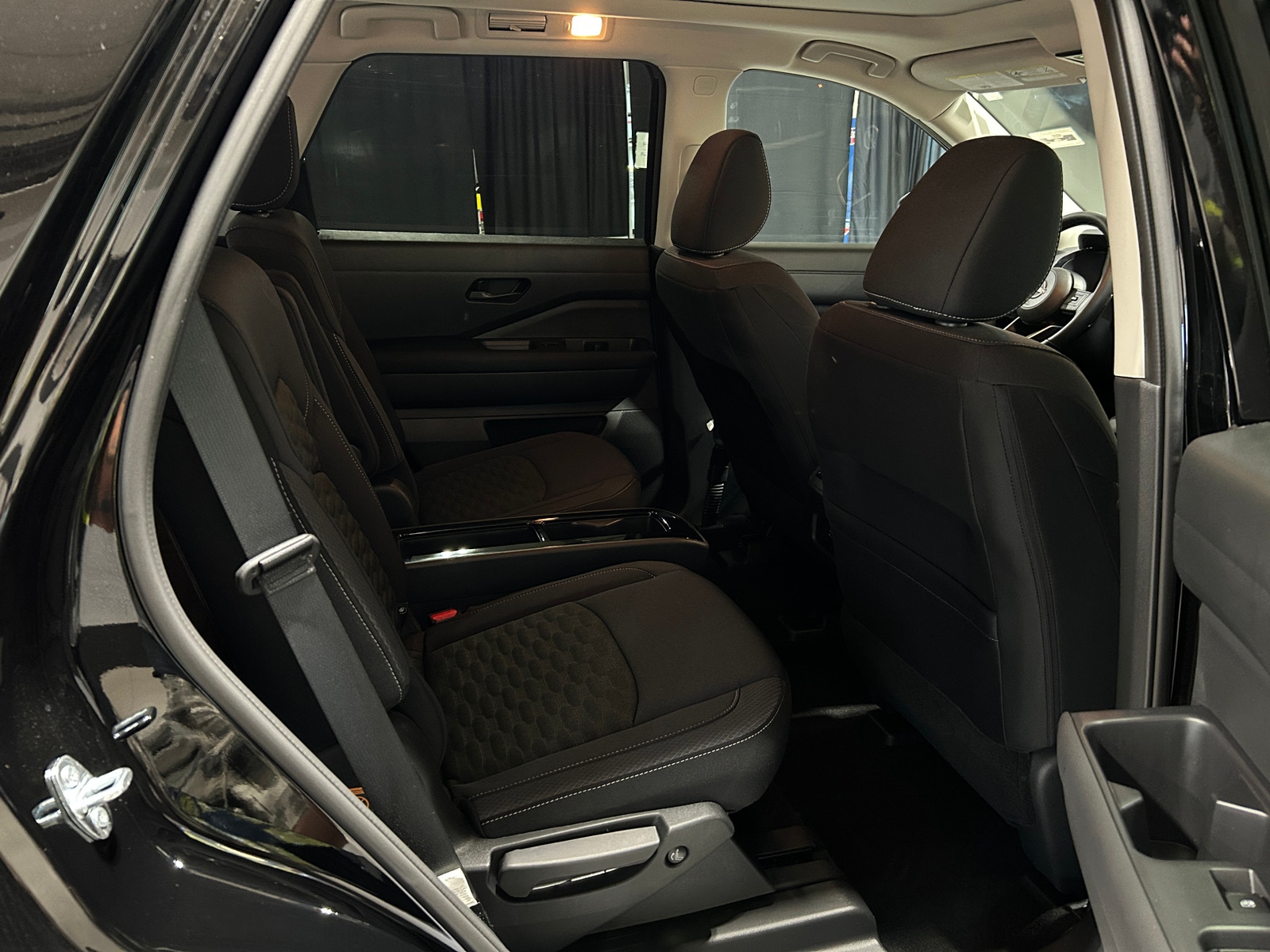 Thumbnail: 2024 Nissan Pathfinder - 6