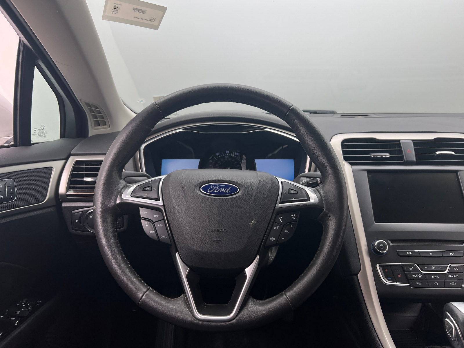 Thumbnail: 2016 Ford Fusion - 4
