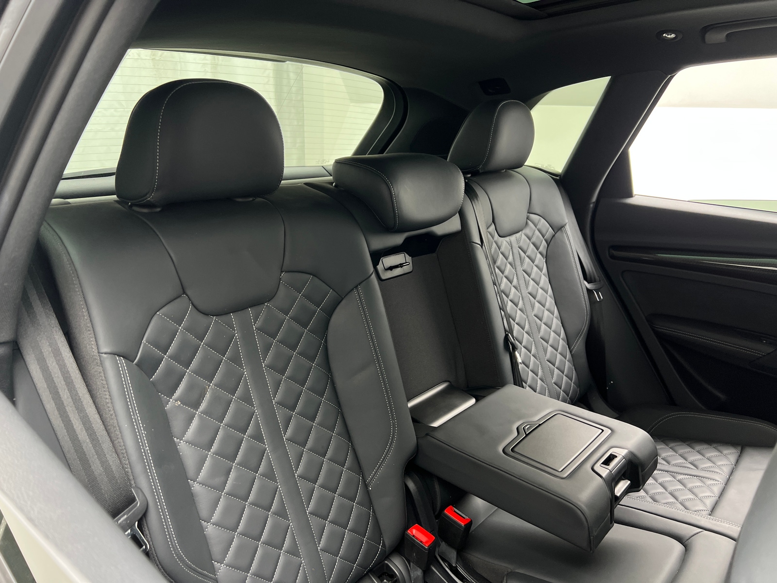 Thumbnail: 2021 Audi SQ5 - 5