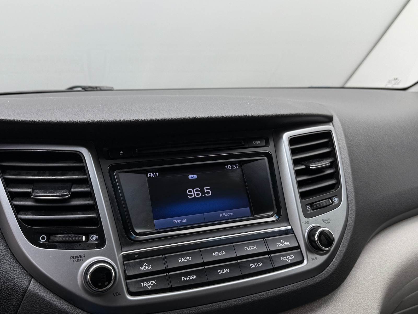 Thumbnail: 2018 Hyundai Tucson - 4