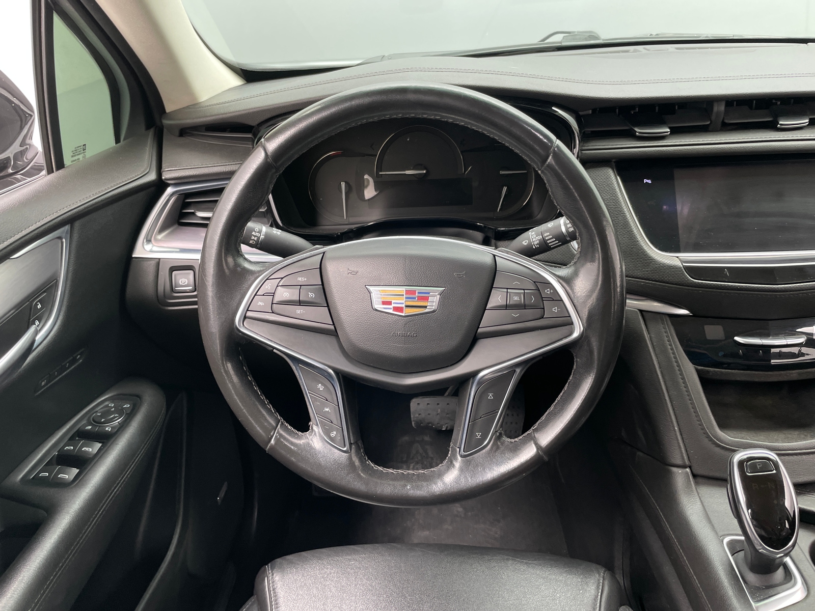 Thumbnail: 2018 Cadillac XT5 - 4