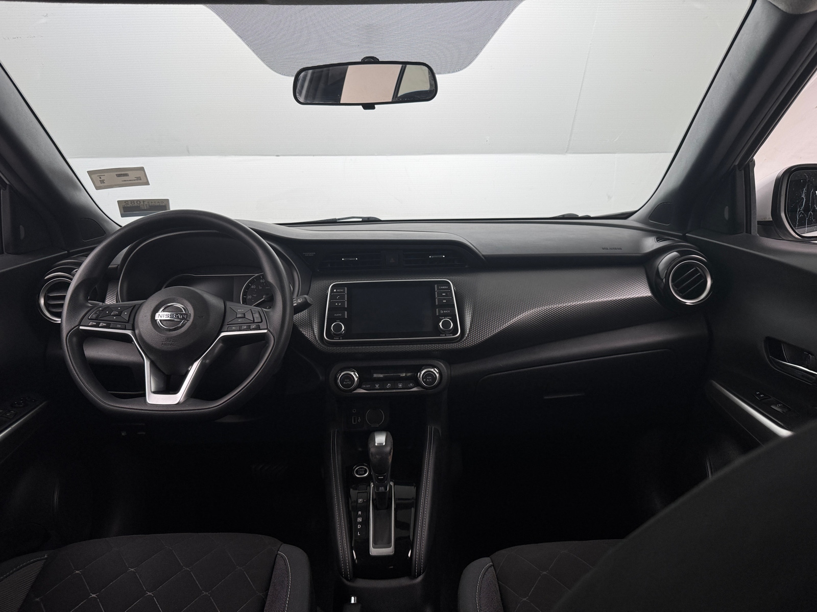 Thumbnail: 2019 Nissan Kicks - 3