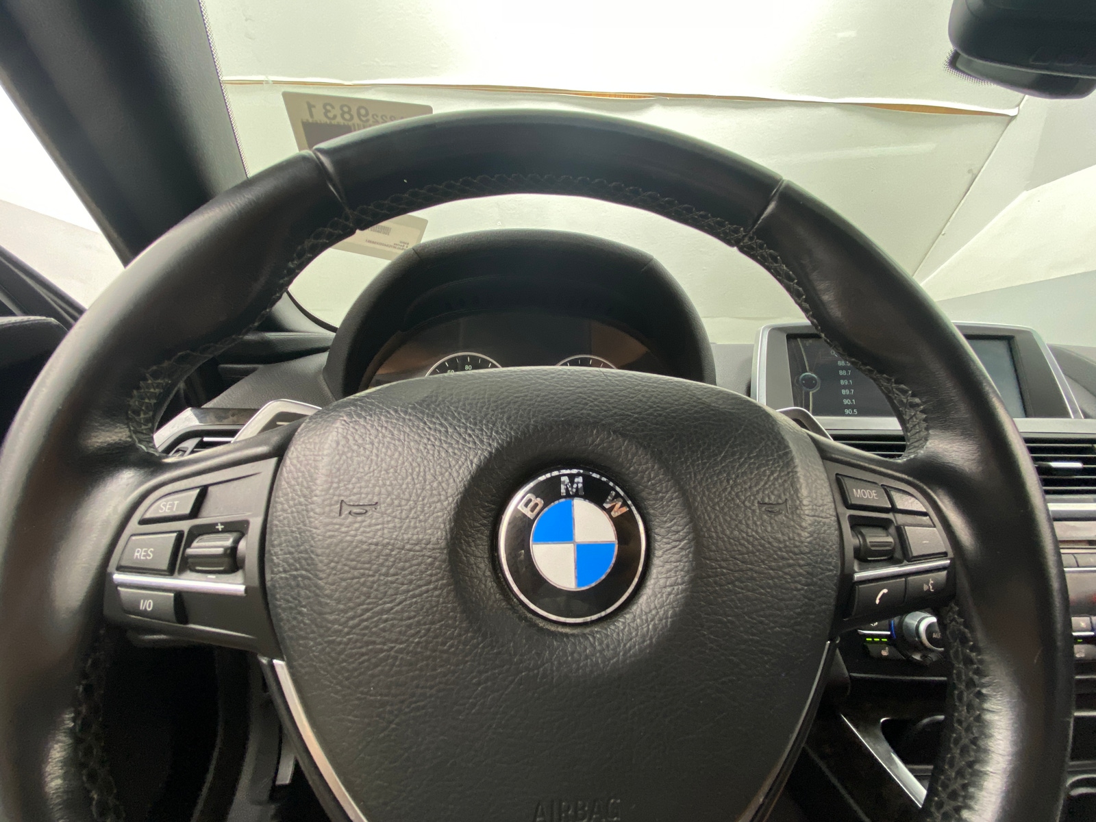 Thumbnail: 2013 BMW 6 Series - 4