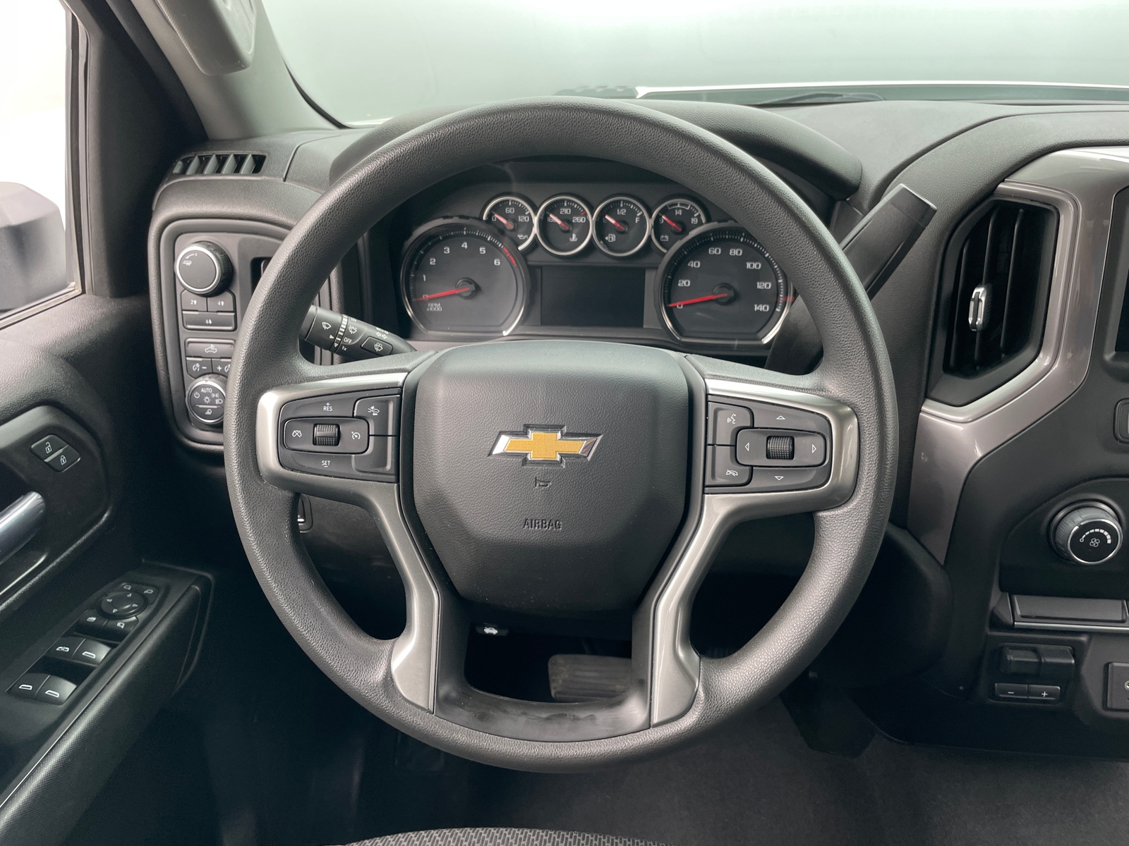 Thumbnail: 2022 Chevrolet Silverado 2500 - 5