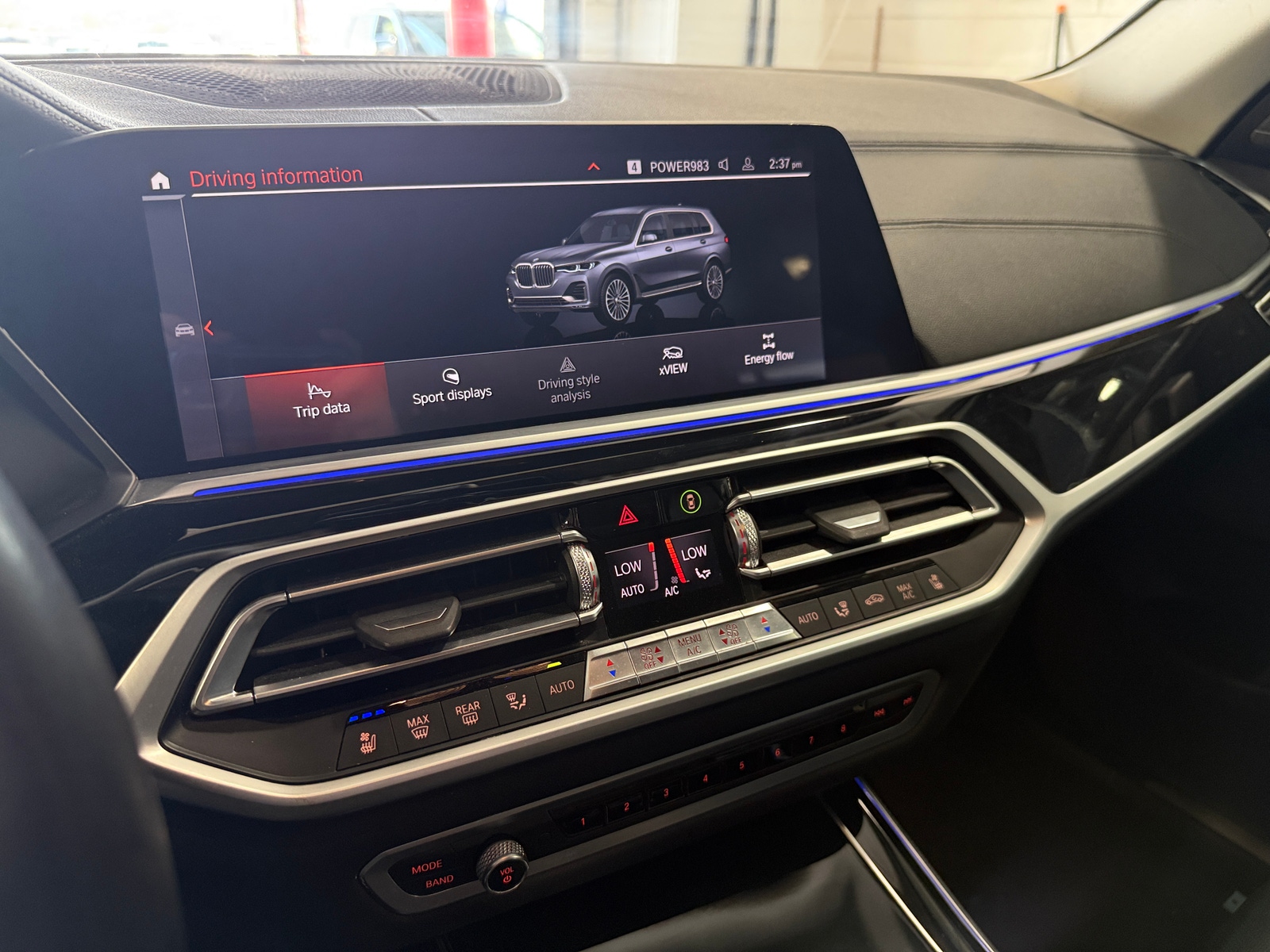 Thumbnail: 2019 BMW X7 - 3
