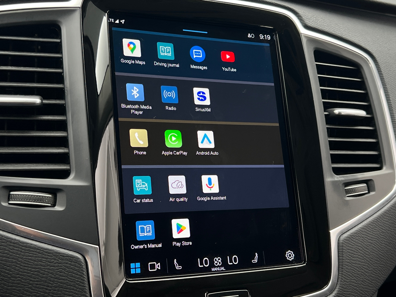 Thumbnail: 2025 Volvo XC90 - 3