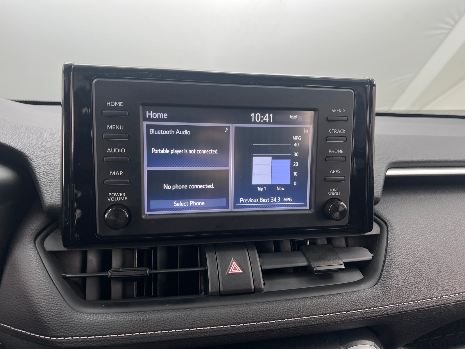 Thumbnail: 2019 Toyota RAV4 - 4