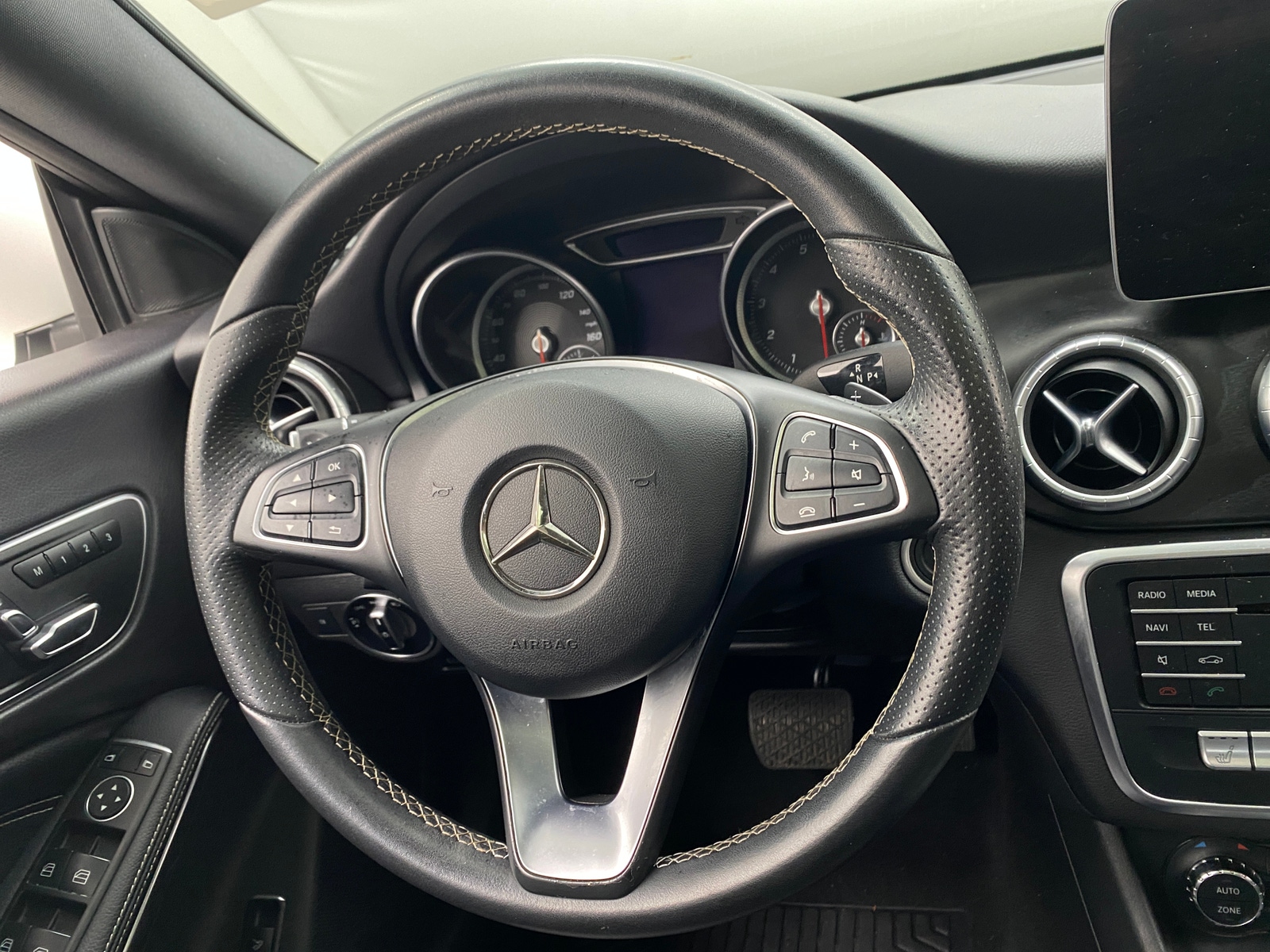 Thumbnail: 2018 Mercedes-Benz CLA - 4