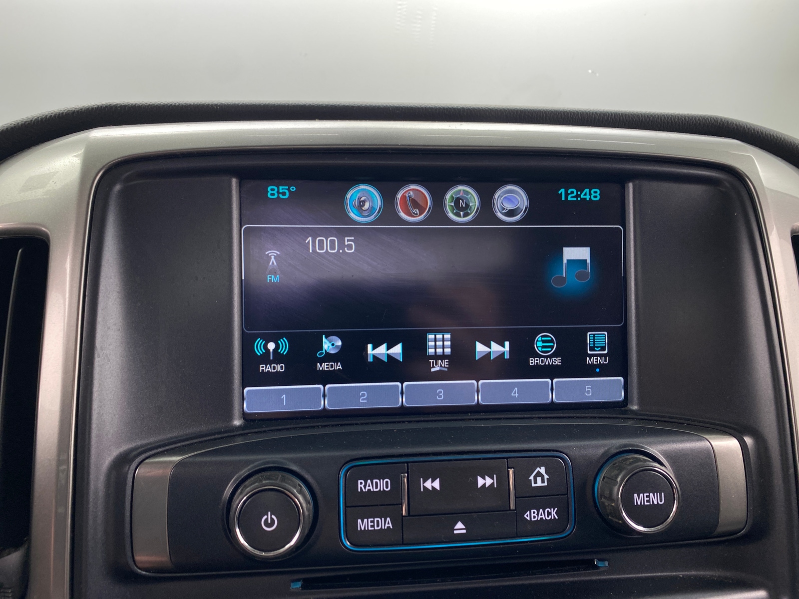 Thumbnail: 2018 Chevrolet Silverado 1500 - 4