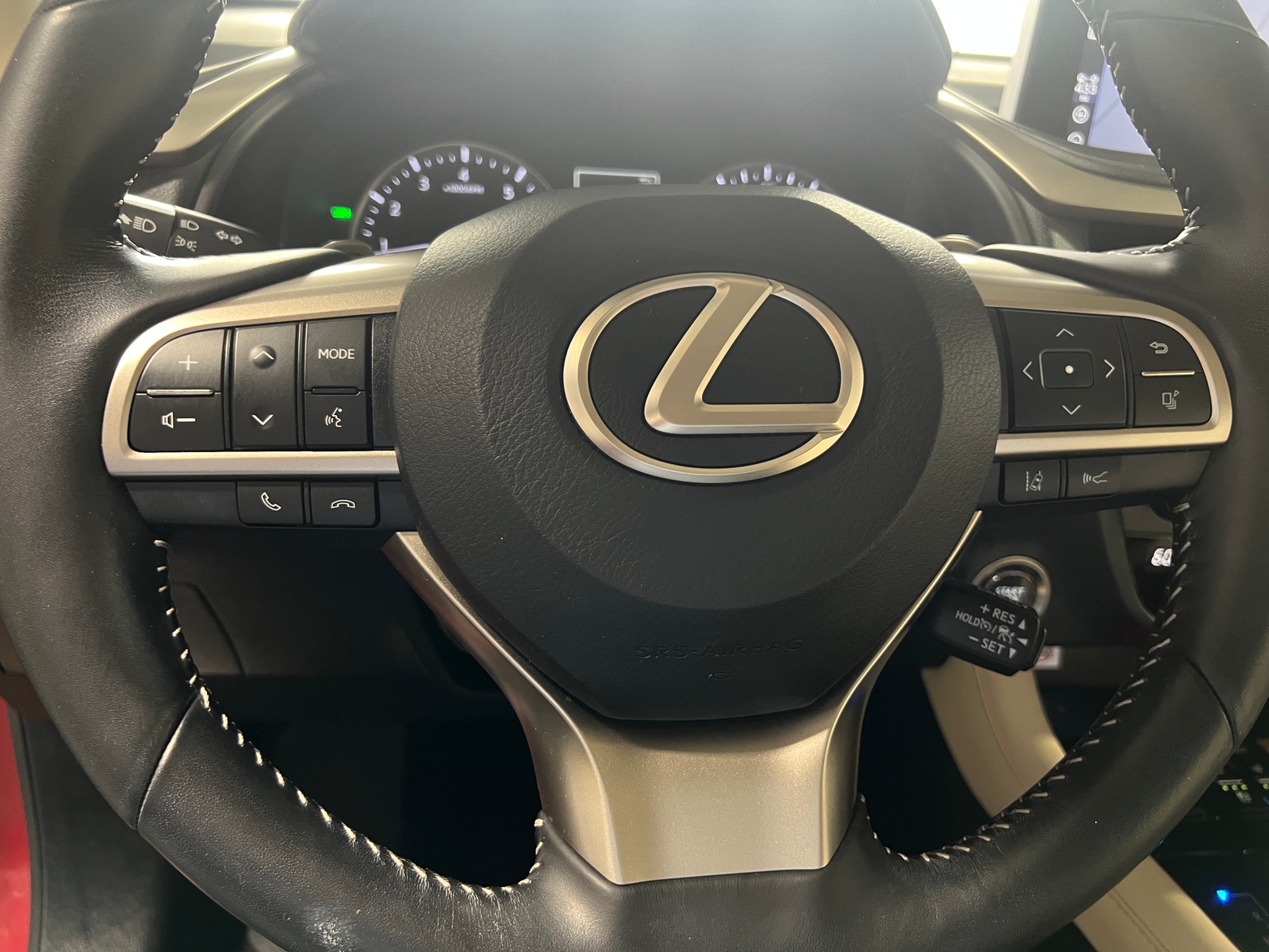Thumbnail: 2021 Lexus RX - 4