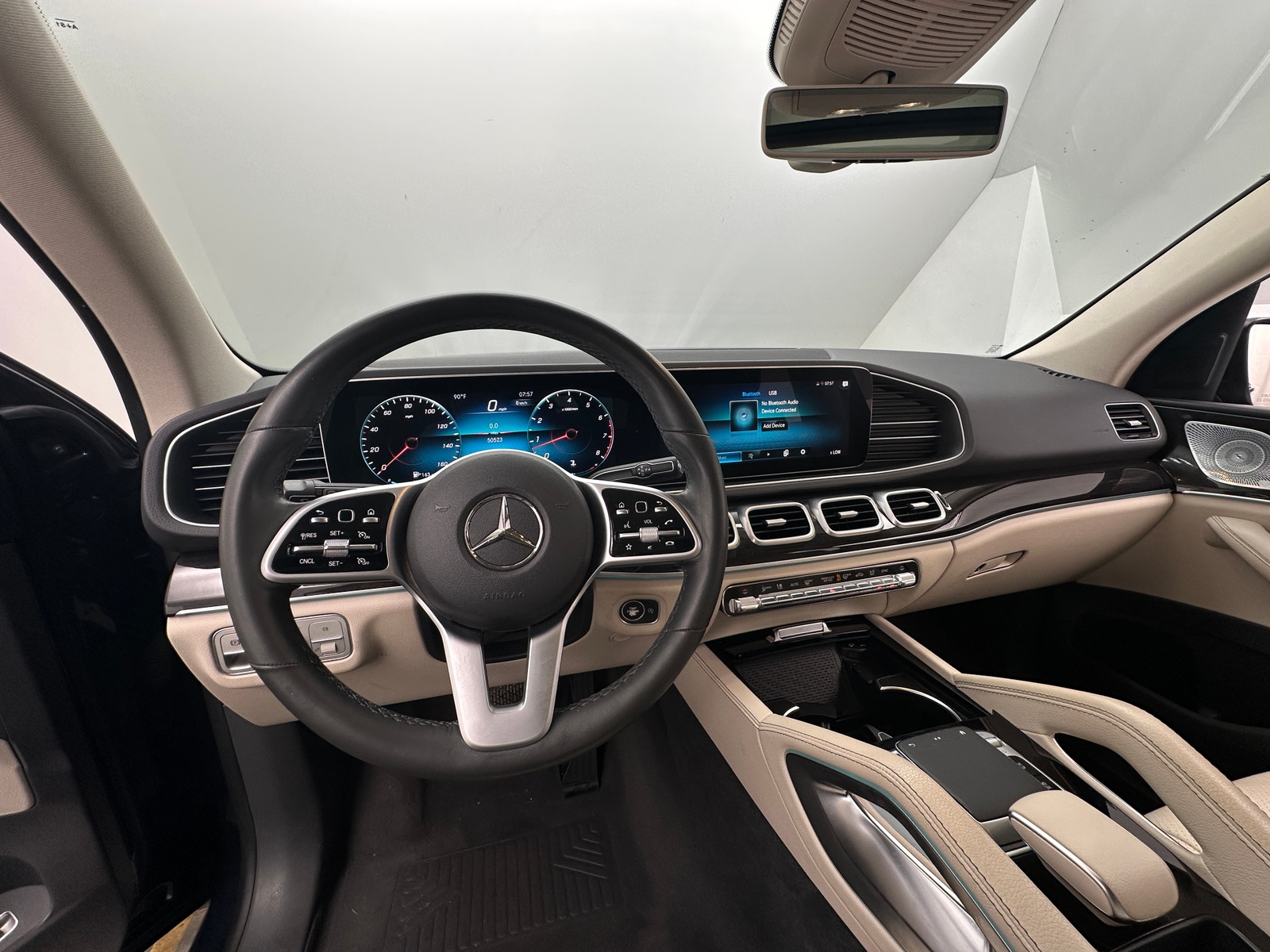 Thumbnail: 2020 Mercedes-Benz GLE - 2