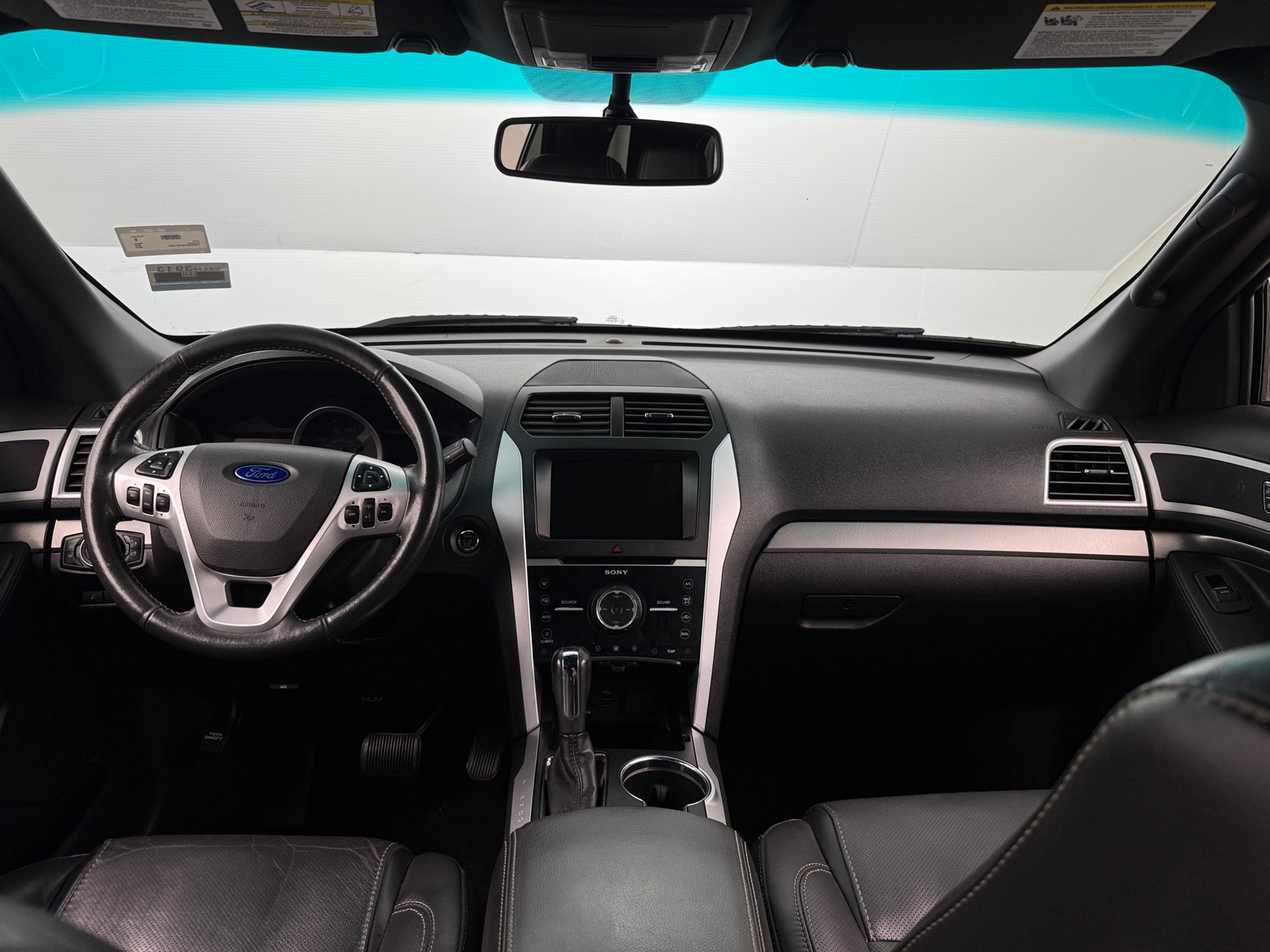Thumbnail: 2015 Ford Explorer - 2
