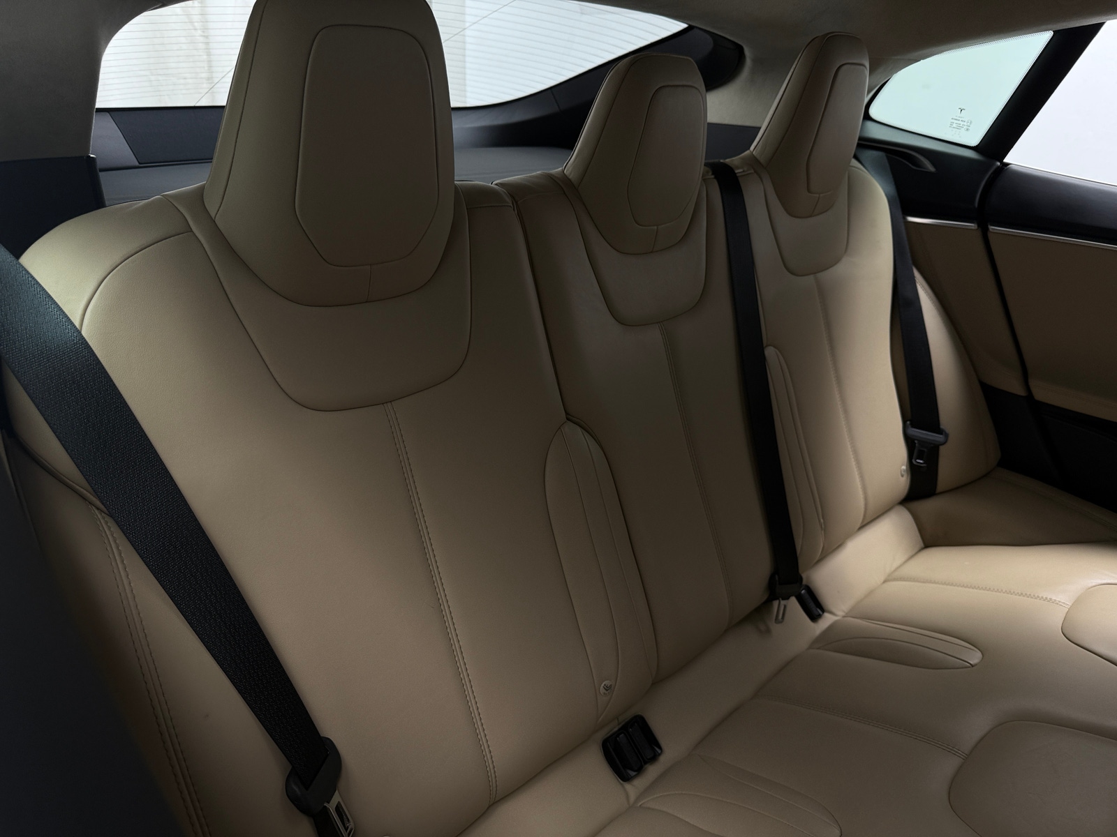 Thumbnail: 2017 Tesla Model S - 4