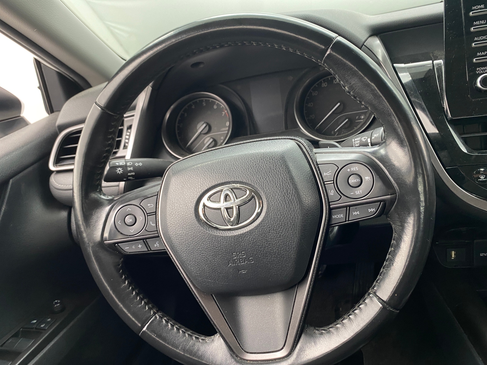 Thumbnail: 2022 Toyota Camry - 4