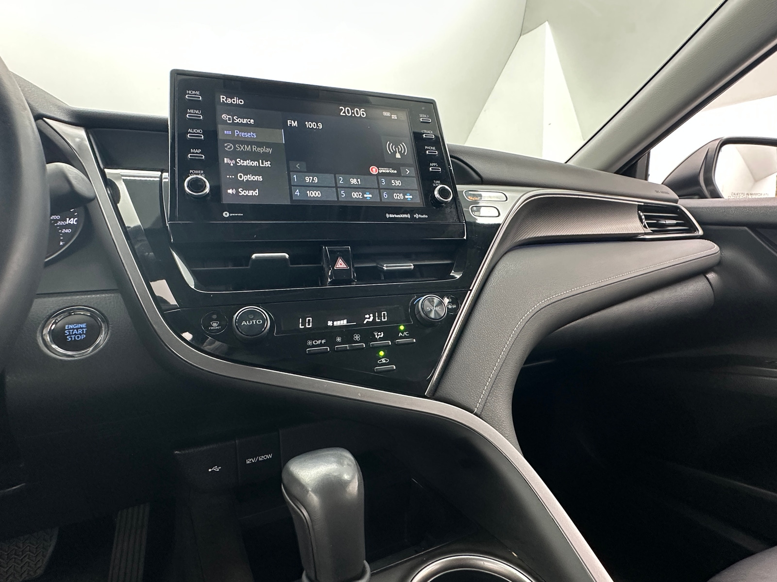 Thumbnail: 2022 Toyota Camry - 3