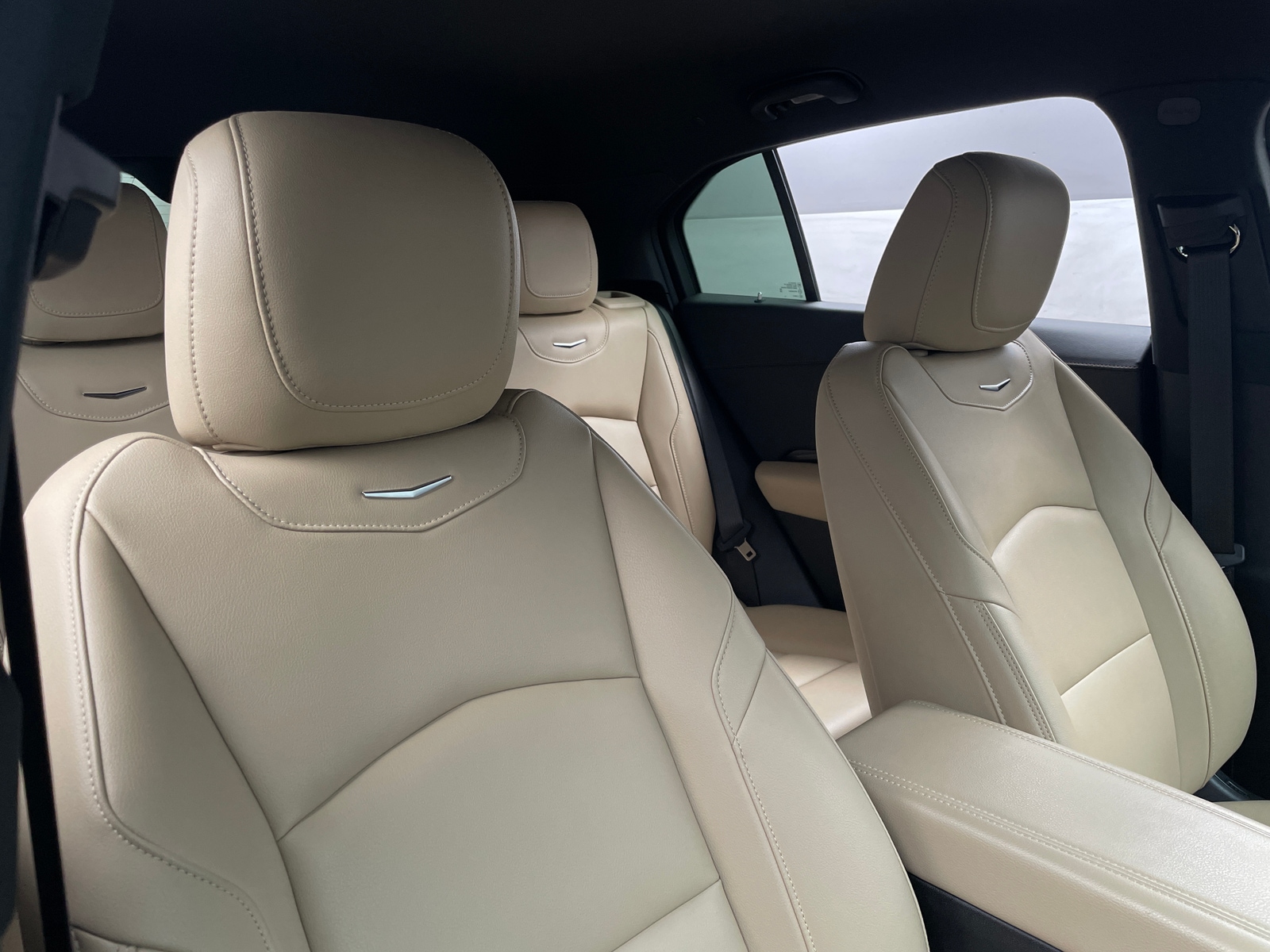Thumbnail: 2024 Cadillac XT4 - 2
