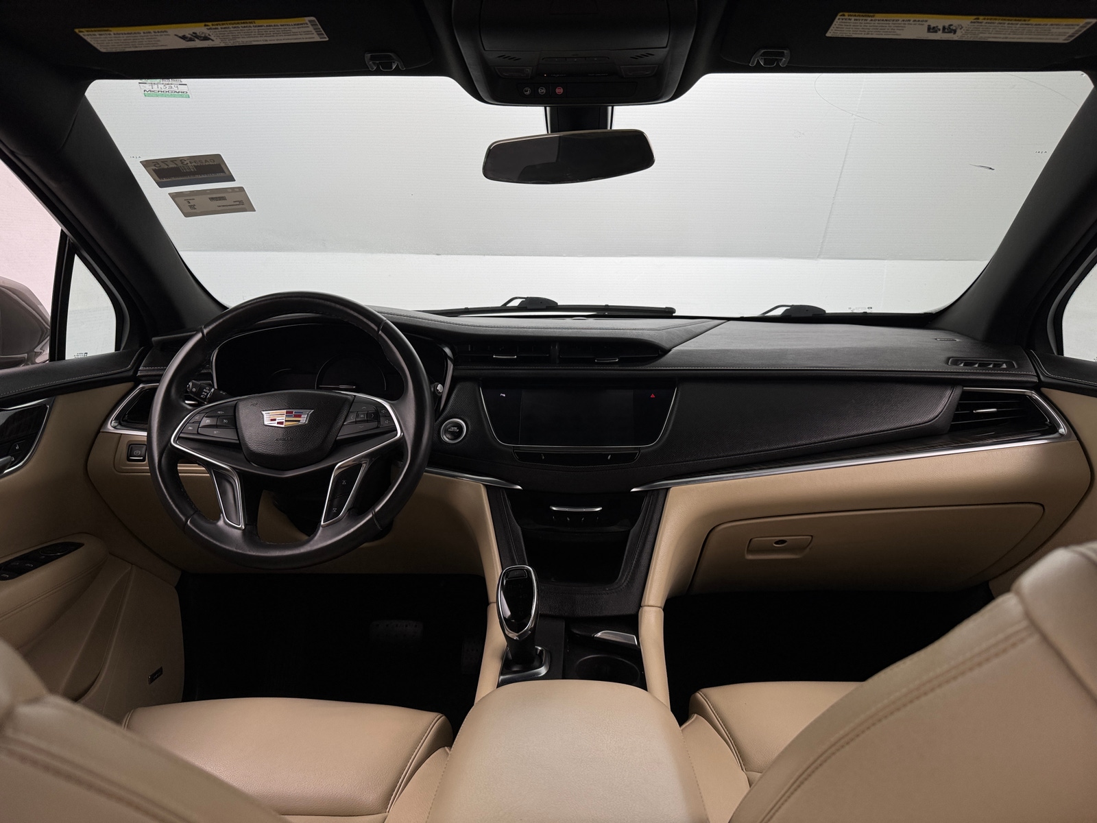 Thumbnail: 2017 Cadillac XT5 - 2