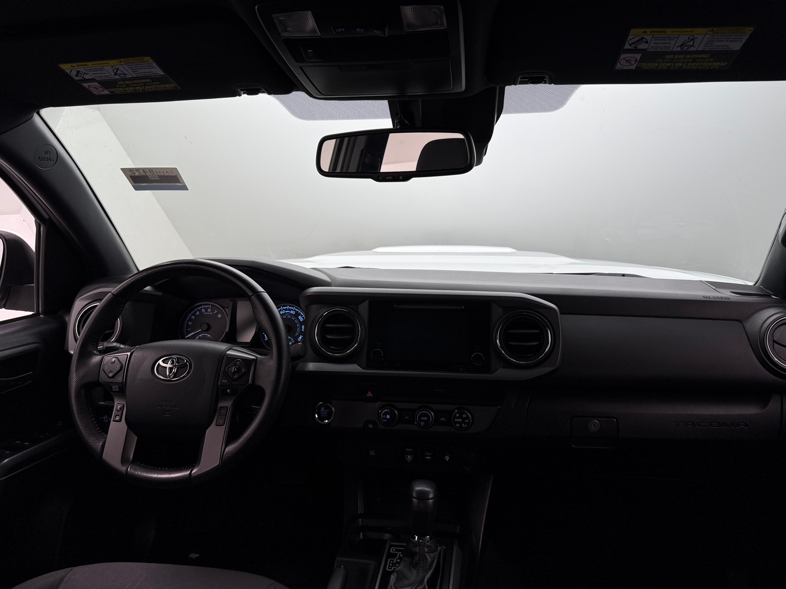 Thumbnail: 2019 Toyota Tacoma - 3
