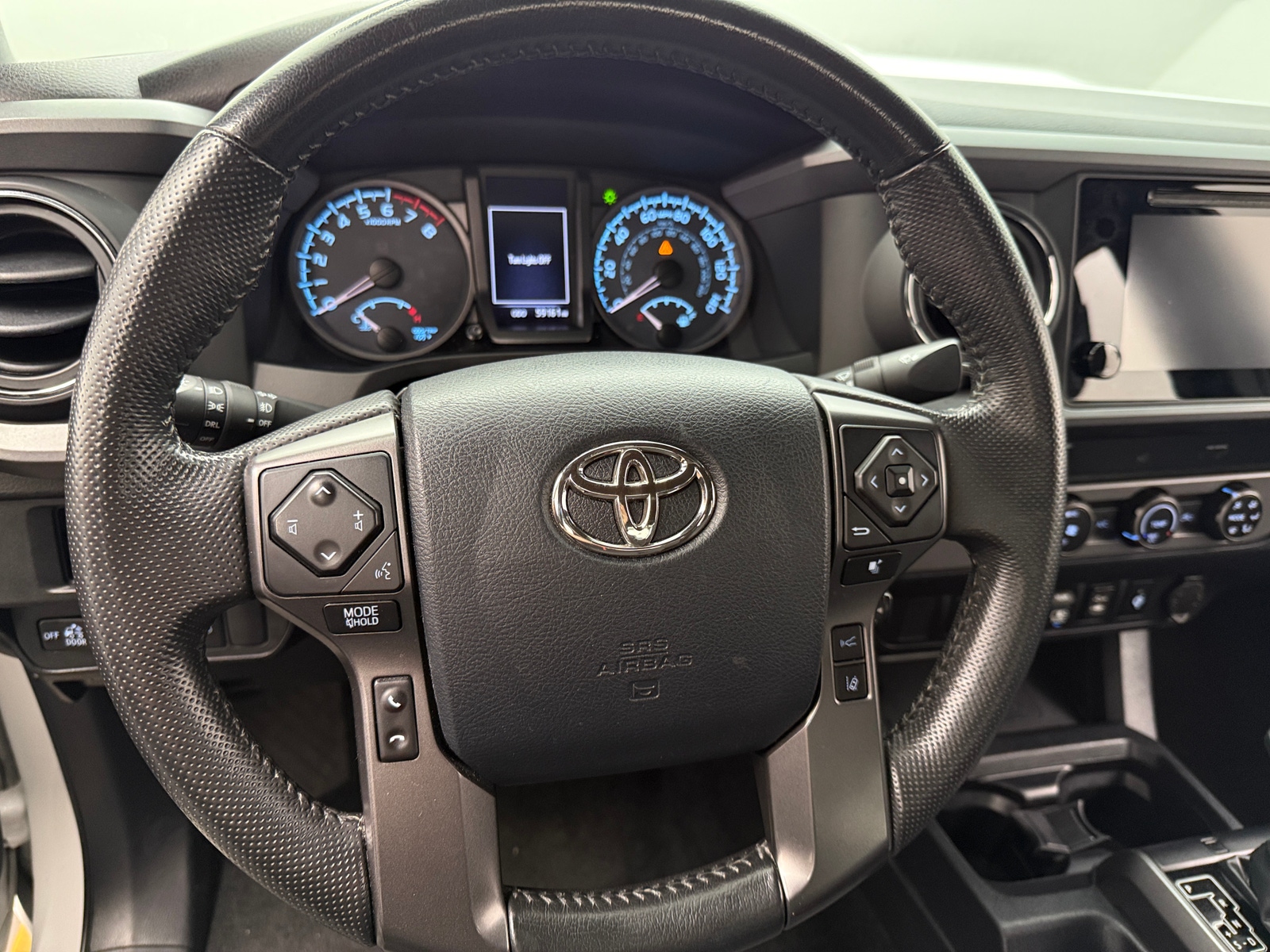 Thumbnail: 2019 Toyota Tacoma - 5