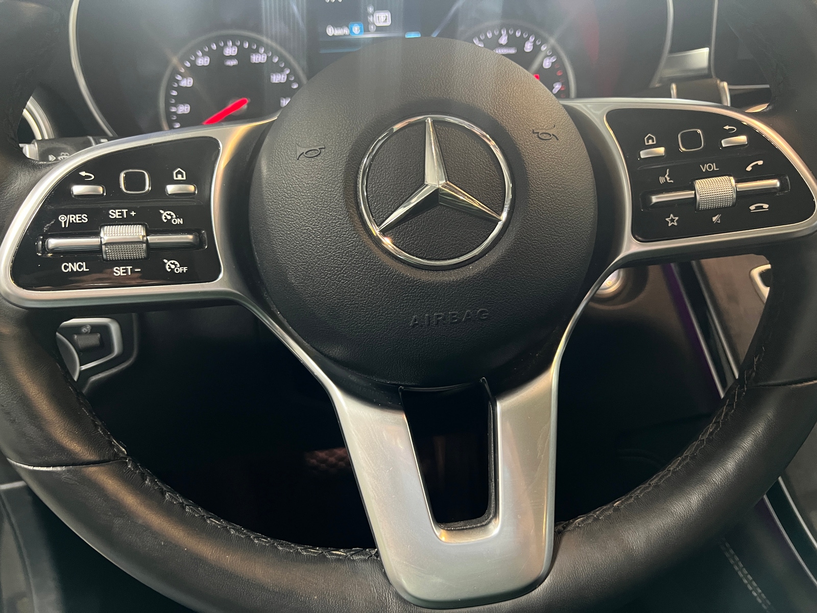 Thumbnail: 2021 Mercedes-Benz GLC - 4