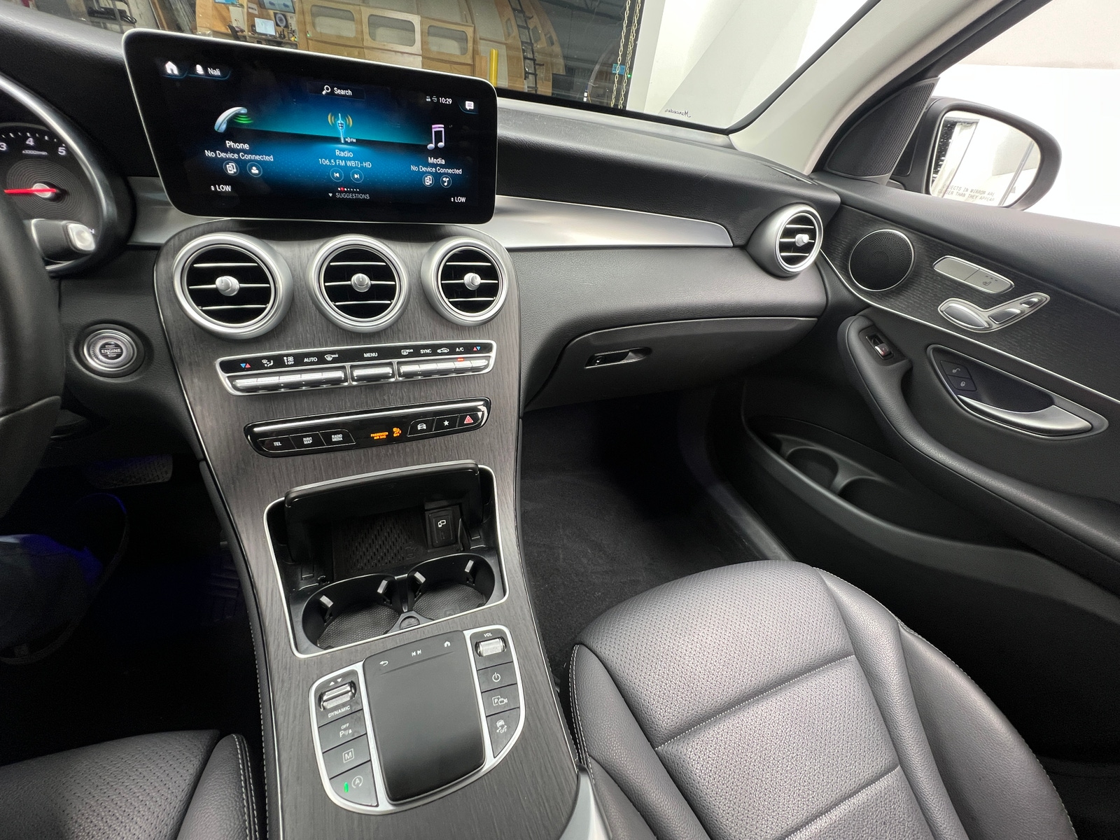 Thumbnail: 2021 Mercedes-Benz GLC - 3