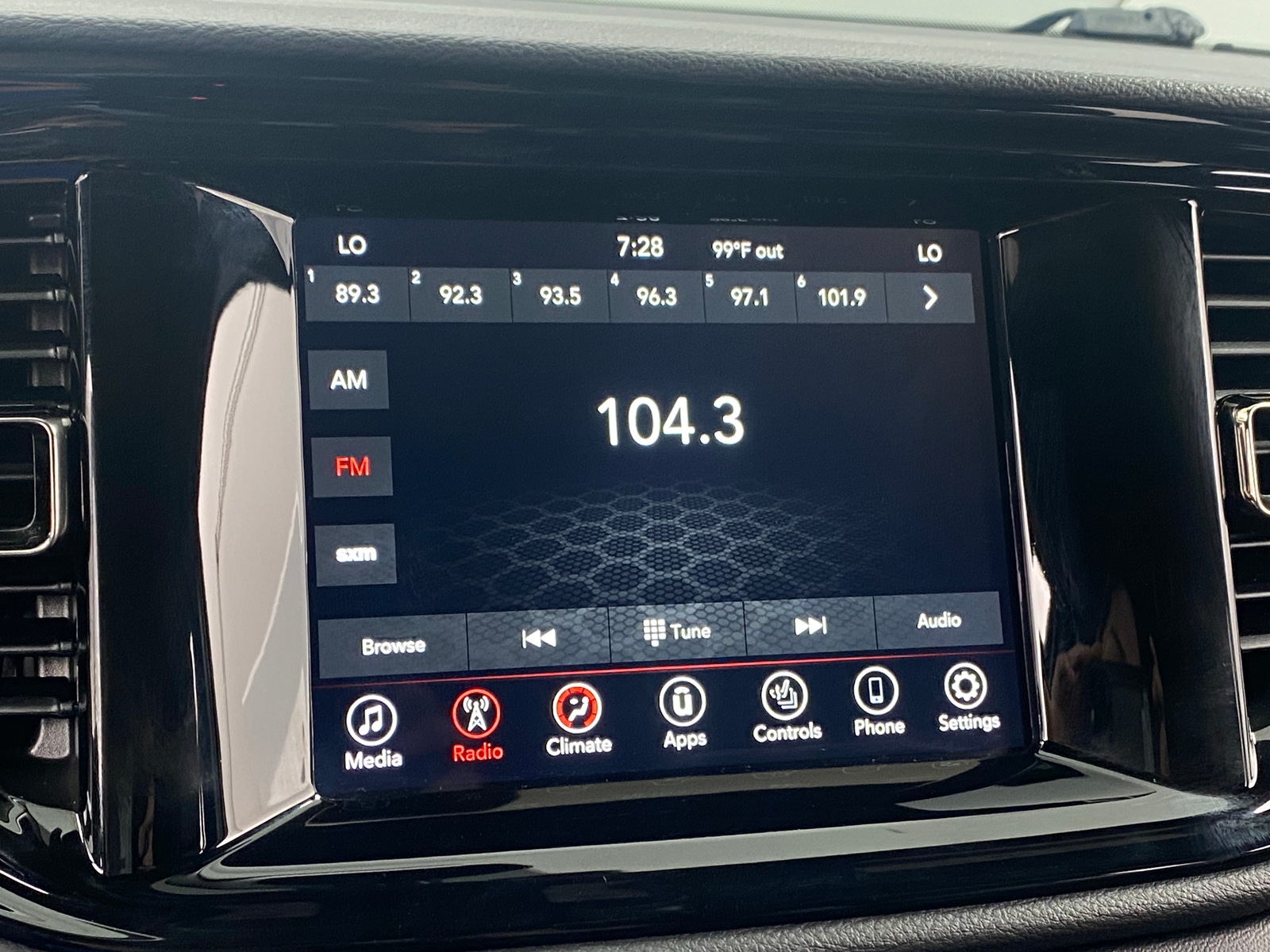 Thumbnail: 2021 Dodge Durango - 4