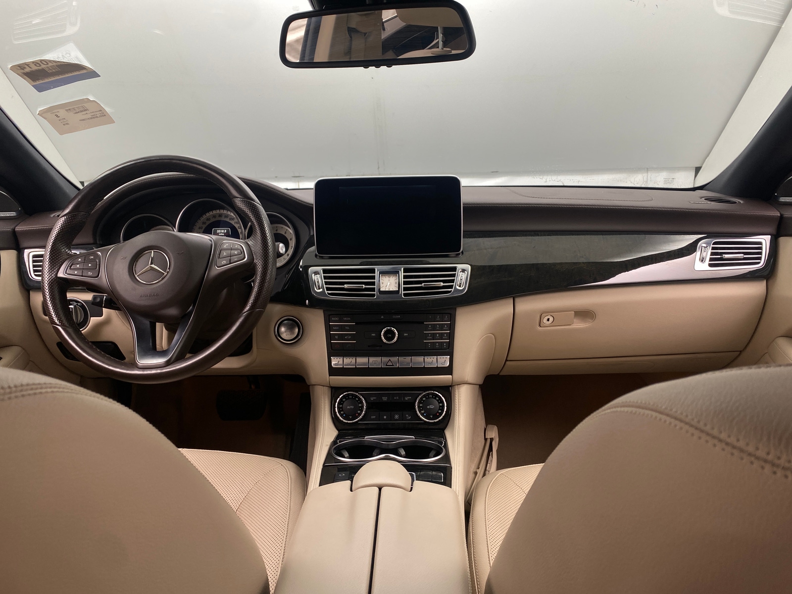 Thumbnail: 2016 Mercedes-Benz CLS - 2