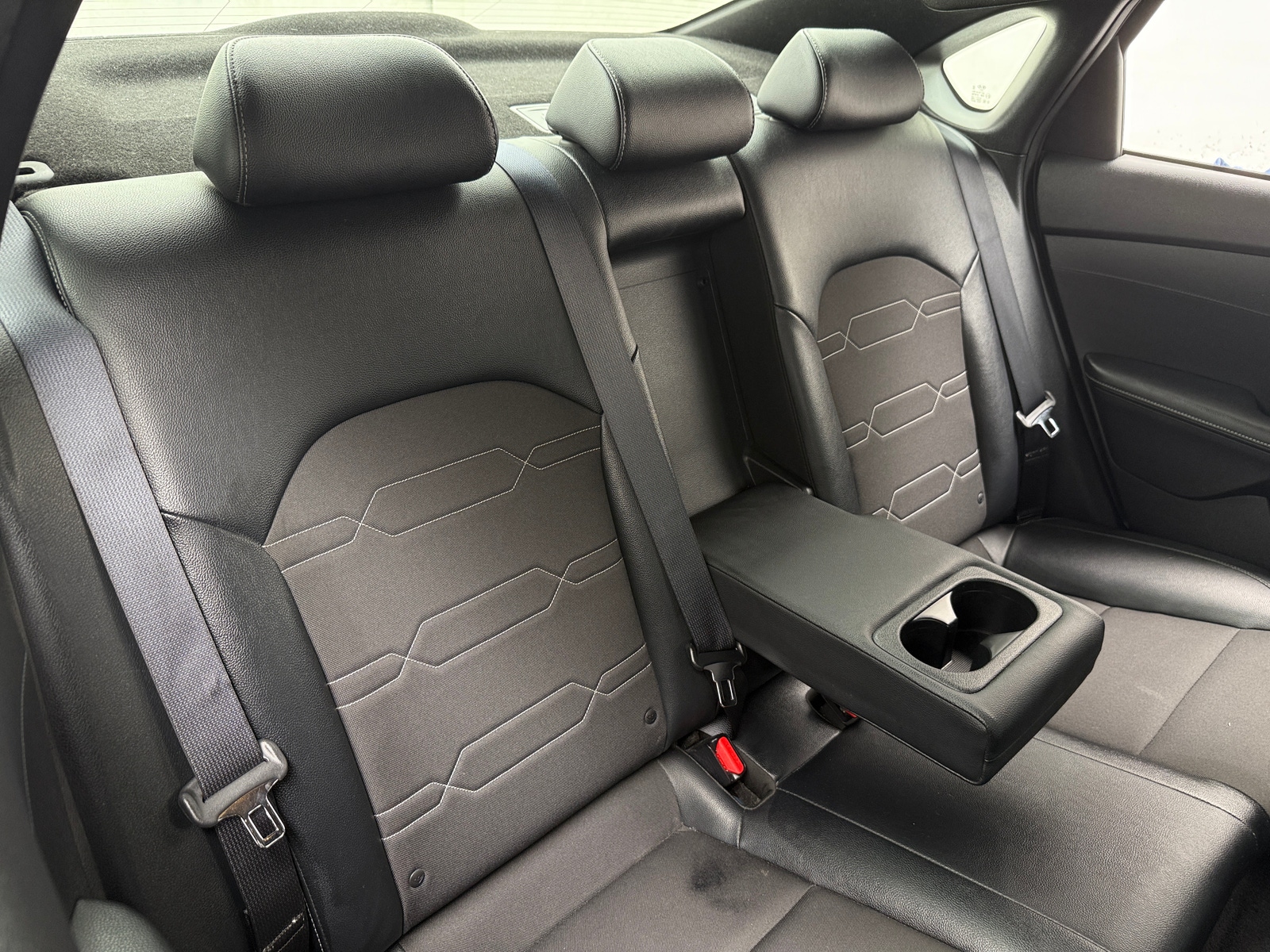 Thumbnail: 2020 Kia Forte - 6