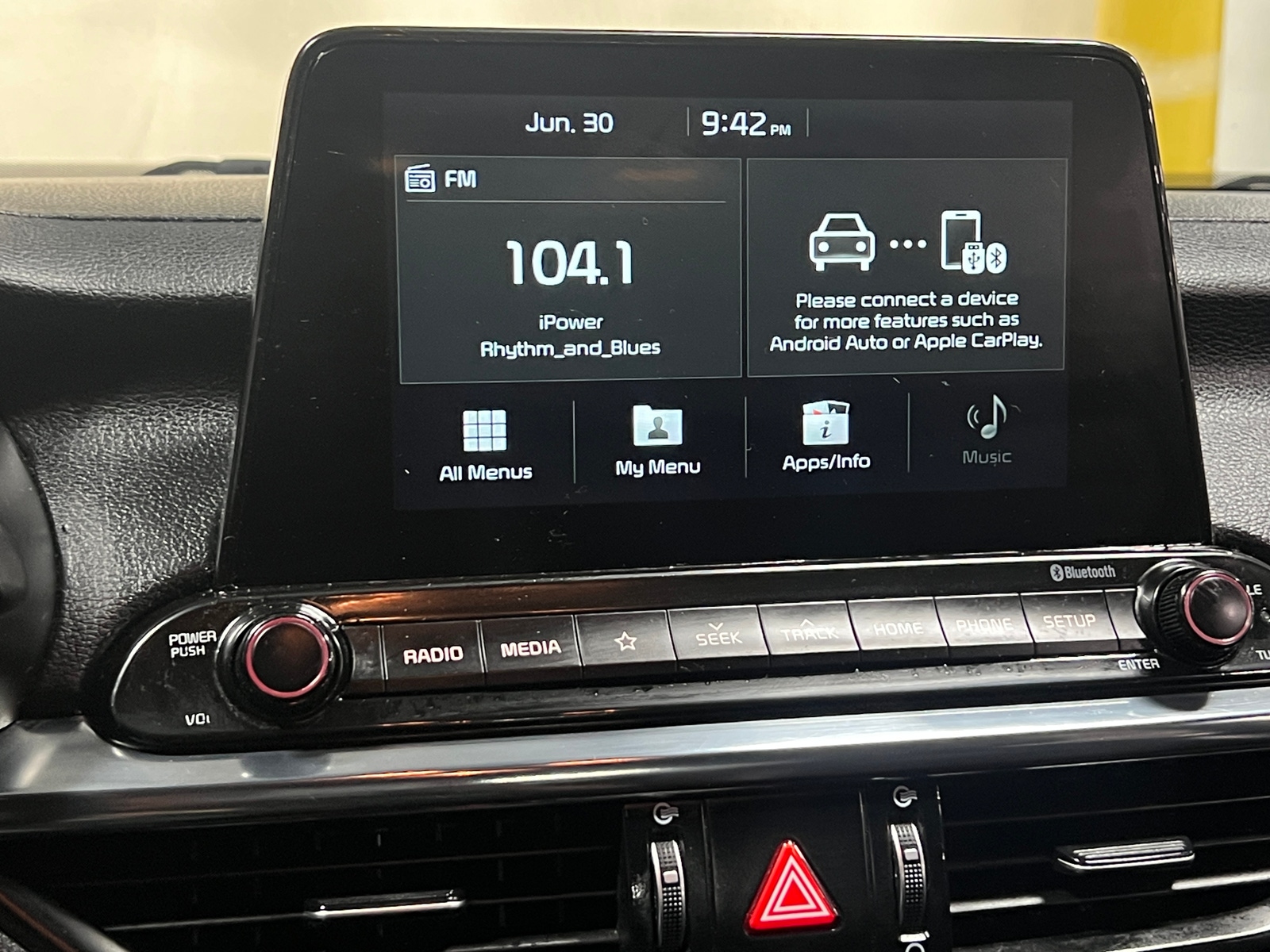 Thumbnail: 2020 Kia Forte - 4