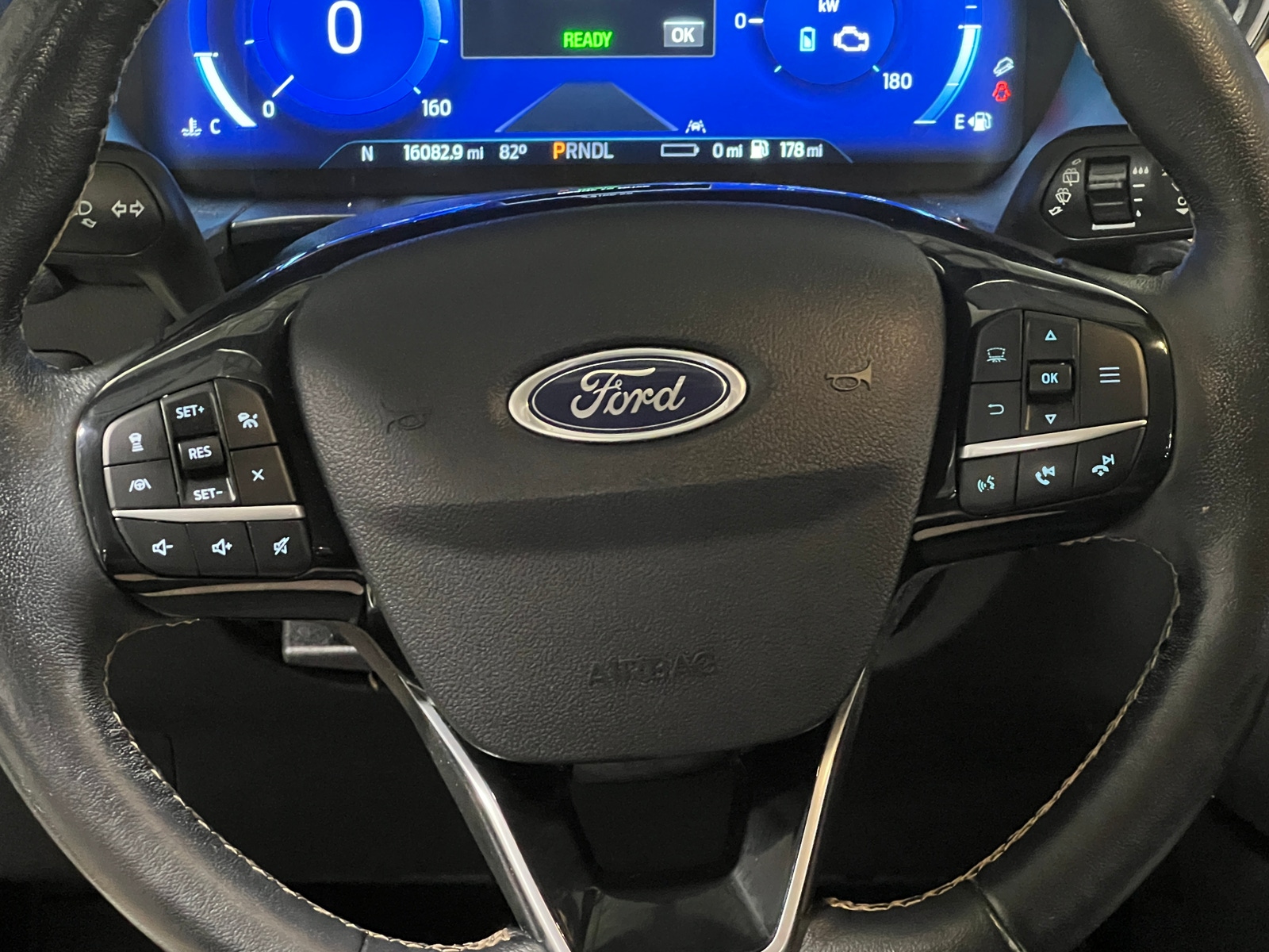 Thumbnail: 2022 Ford Escape - 5