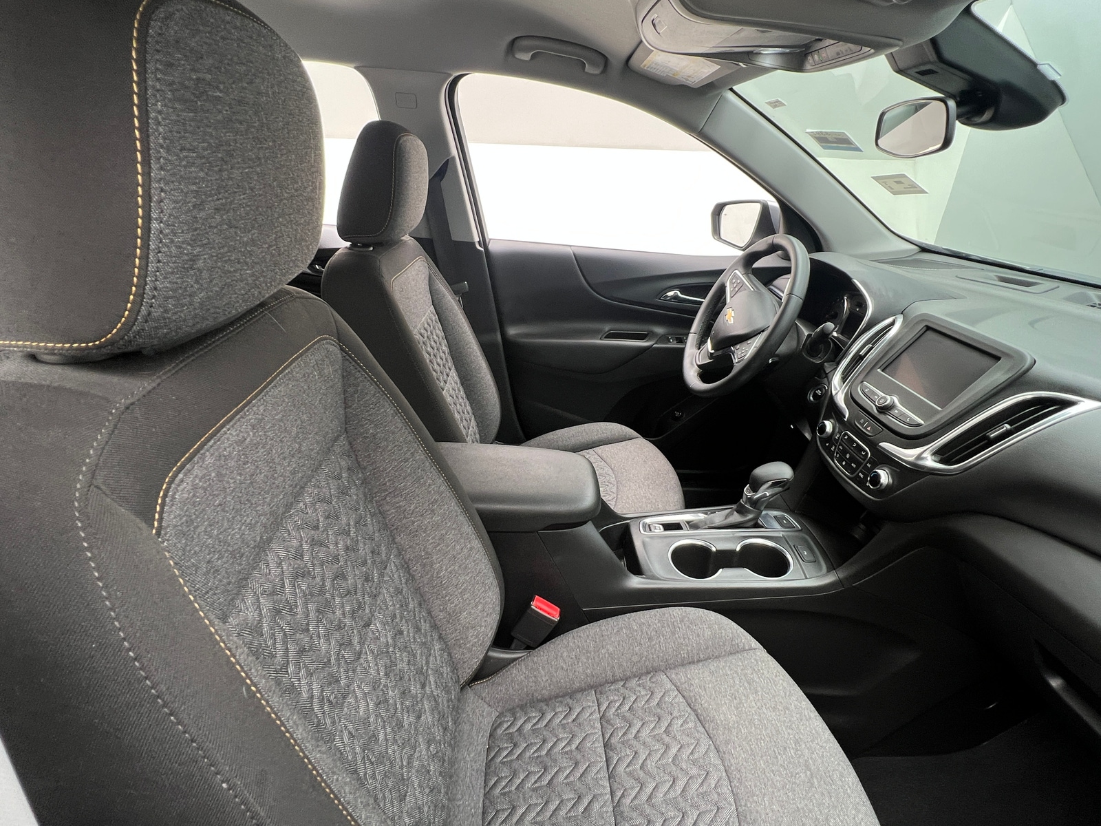 Thumbnail: 2023 Chevrolet Equinox - 2