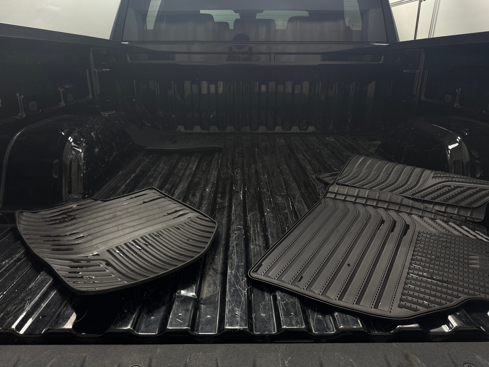 Thumbnail: 2022 Chevrolet Silverado 1500 - 7