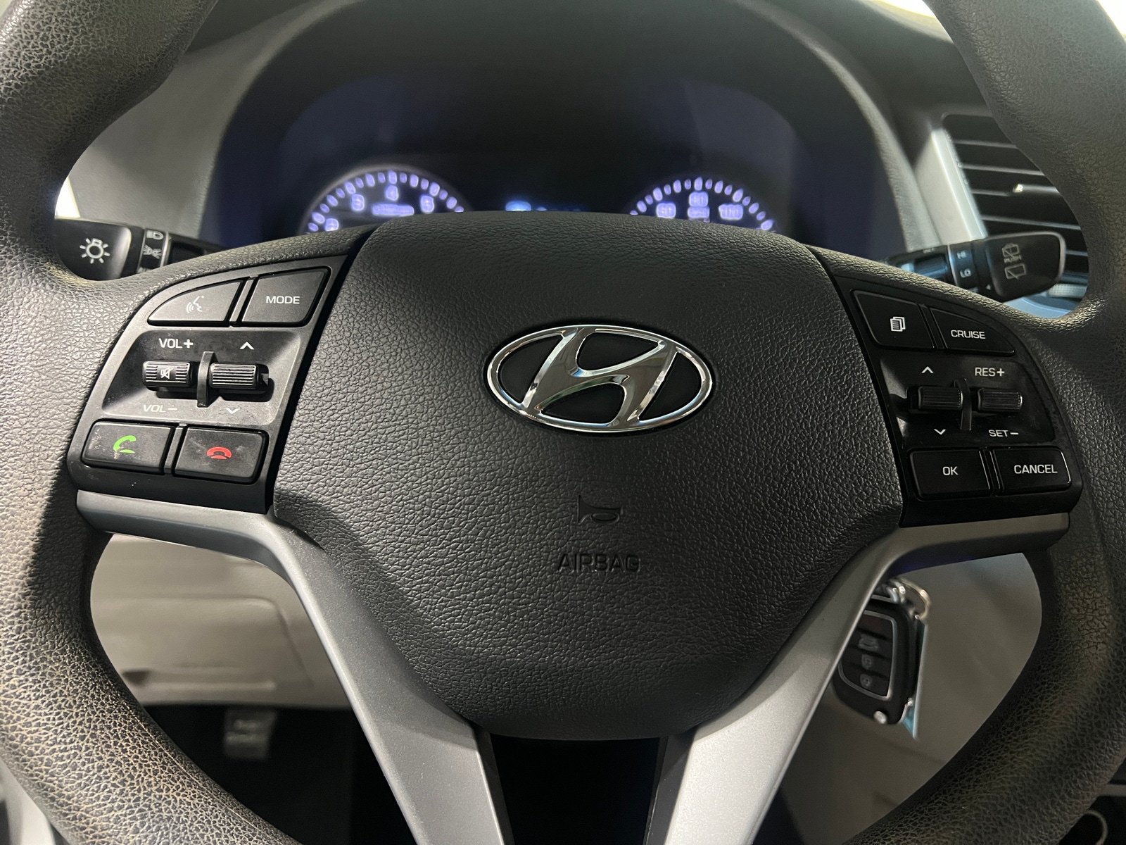 Thumbnail: 2016 Hyundai Tucson - 5