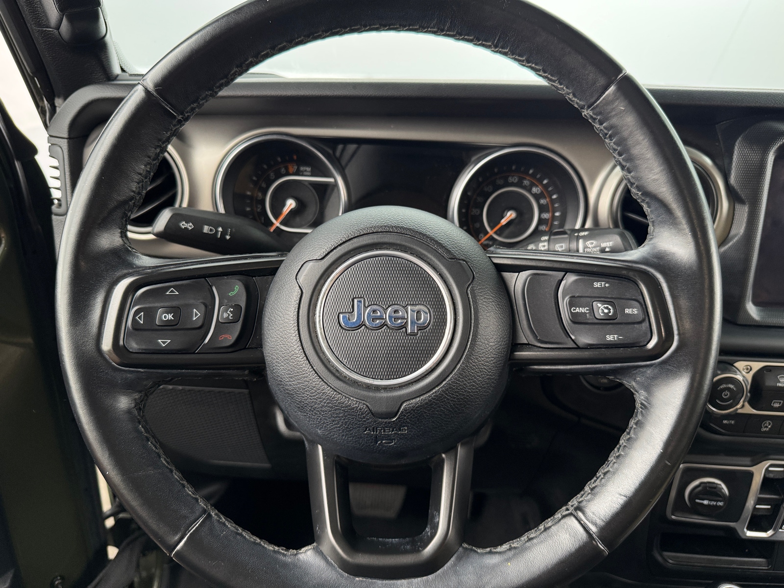 Thumbnail: 2021 Jeep Wrangler - 5