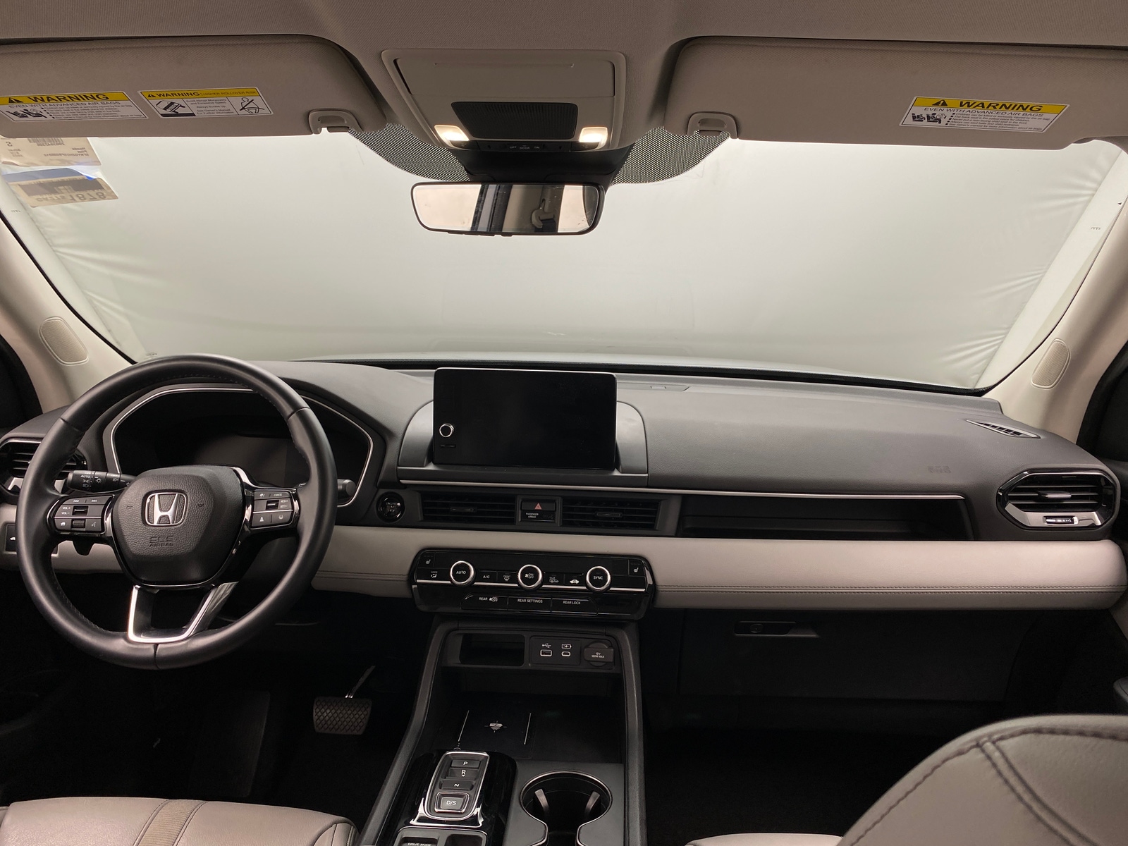 Thumbnail: 2023 Honda Pilot - 2